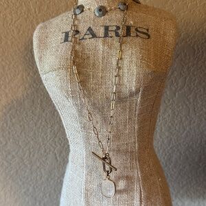 Elegant Gold Chain Necklace